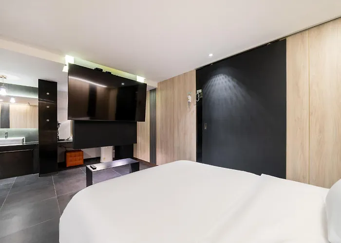 Yeoksam Lumiere Hotel Seoel