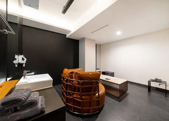Yeoksam Lumiere Hotel 3*